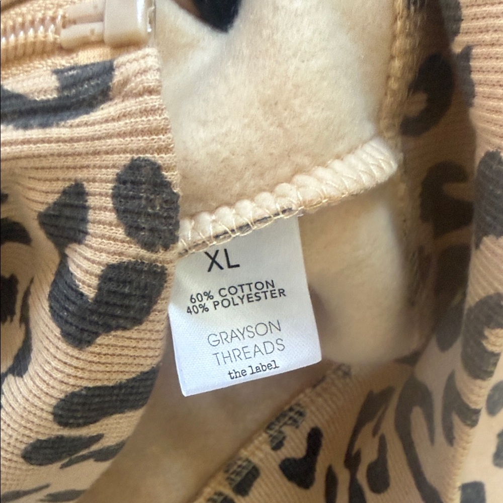 NWT Grayson Threads The Label Leopard Print Cropped Zip Hoodie XL - Picture 4 of 7